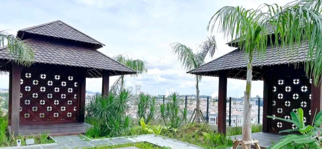 New Stylish Seaview Bali Residences Near Jonker 4 Pax * Malacca