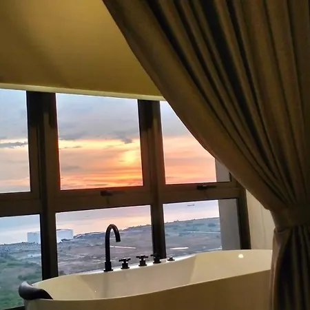 New Stylish Seaview Bali Residences Studio Near Jonker 4 Pax Malacca Exterior photo
